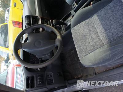 2001 Isuzu Rodeo - zdjęcie 18 z 29 - miniatura