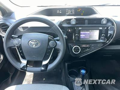 2018 Toyota Prius c One - zdjęcie 7 z 11 - miniatura