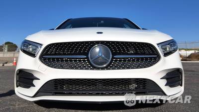 2019 Mercedes-Benz A 220 - zdjęcie 3 z 102 - miniatura