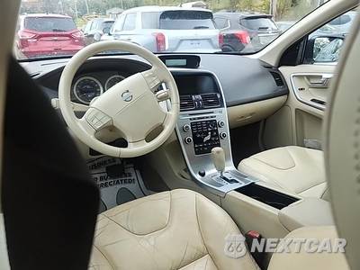 2010 Volvo XC60 T6 w/Moonroof - zdjęcie 14 z 21 - miniatura