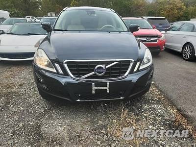 2010 Volvo XC60 T6 w/Moonroof - zdjęcie 2 z 21 - miniatura