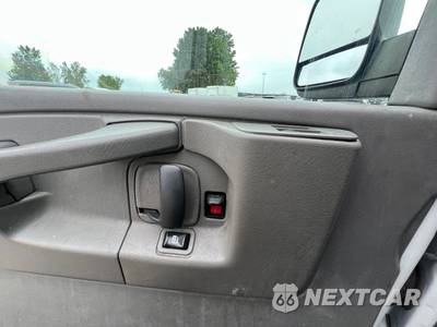 2015 Chevrolet Express 2500 Cargo Van 1WT 135.0" WB - zdjęcie 17 z 18 - miniatura