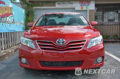 2011 Toyota Camry XLE - zdjęcie 2 z 43 - miniatura