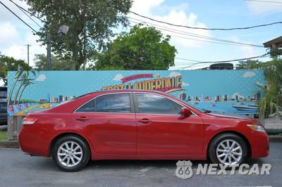 2011 Toyota Camry XLE - zdjęcie 27 z 43 - miniatura