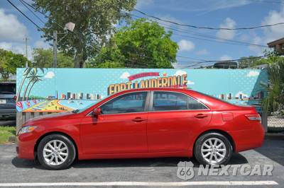 2011 Toyota Camry XLE - zdjęcie 6 z 43 - miniatura