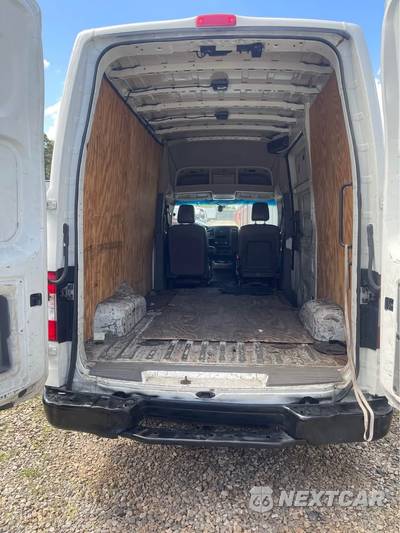 2014 Nissan NV2500 HD Cargo S High Roof 146.1" WB - zdjęcie 13 z 21 - miniatura