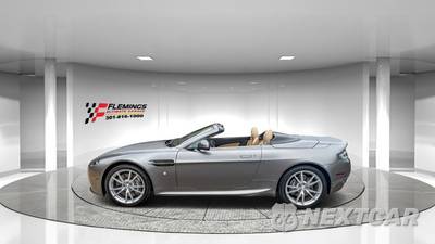 2015 Aston Martin V8 Vantage Convertible - zdjęcie 2 z 22 - miniatura