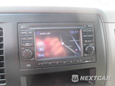 2012 Nissan NV3500 HD Passenger SV 146.1" WB - zdjęcie 16 z 28 - miniatura
