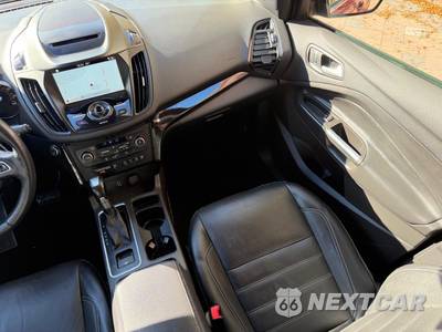 2018 Ford Escape Titanium - zdjęcie 18 z 68 - miniatura