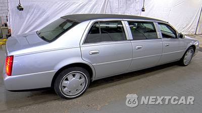 2001 Cadillac DeVille Professional Coachbuilder Limousine Pkg - zdjęcie 4 z 8 - miniatura