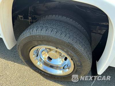 2013 Ford Super Duty E-350 Cutaway DRW - zdjęcie 43 z 48 - miniatura