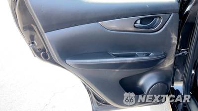 2020 Nissan Rogue Sport S - zdjęcie 19 z 44 - miniatura