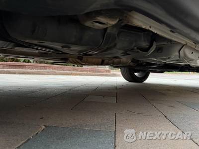 2013 Jeep Grand Cherokee Limited - zdjęcie 64 z 90 - miniatura