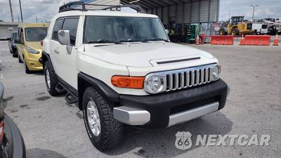 2010 Toyota FJ Cruiser w/Rear Doors - zdjęcie 2 z 9 - miniatura