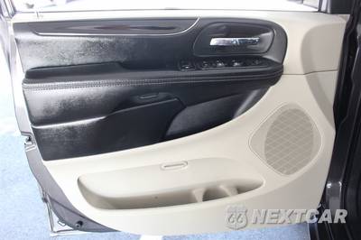 2017 Dodge Grand Caravan SXT 121.2" WB - zdjęcie 42 z 48 - miniatura