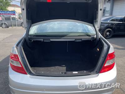 2008 Mercedes-Benz C-Class Sedan C 300 - zdjęcie 17 z 30 - miniatura