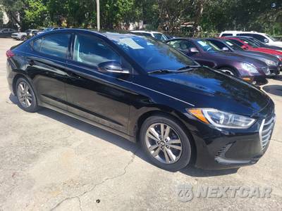2017 Hyundai Elantra SE Sedan - zdjęcie 6 z 58 - miniatura