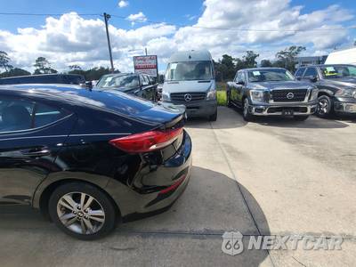 2017 Hyundai Elantra SE Sedan - zdjęcie 42 z 58 - miniatura