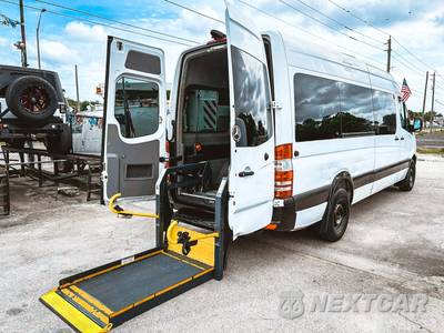 2015 Mercedes-Benz Sprinter 2500 Passenger Van High Roof 170.3" WB - zdjęcie 16 z 31 - miniatura