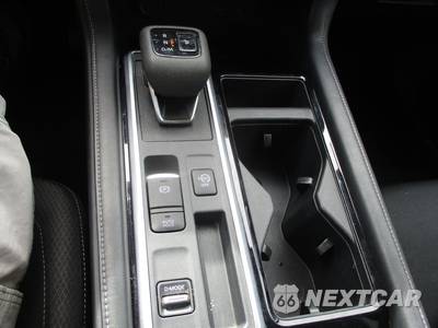 2022 Nissan Pathfinder S - zdjęcie 18 z 22 - miniatura
