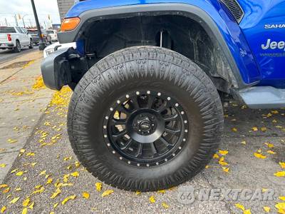 2020 Jeep Wrangler Unlimited Sahara - zdjęcie 17 z 30 - miniatura