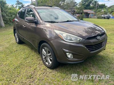 2015 Hyundai Tucson SE - zdjęcie 3 z 13 - miniatura