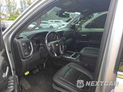 2021 Chevrolet Silverado 1500 LTZ Crew Cab Short Bed 1LZ - zdjęcie 7 z 19 - miniatura
