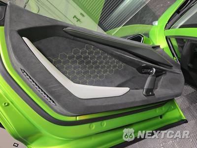 2024 Lamborghini Revuelto - zdjęcie 9 z 17 - miniatura