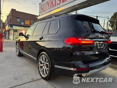 2022 BMW X7 Sports Activity Vehicle xDrive40i - zdjęcie 9 z 31 - miniatura