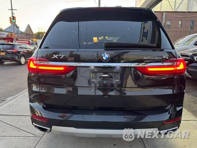 2022 BMW X7 Sports Activity Vehicle xDrive40i - zdjęcie 8 z 31 - miniatura