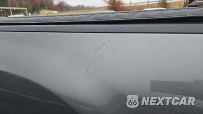 2019 Nissan TITAN PRO-4X Crew Cab Short Bed - zdjęcie 4 z 4 - miniatura