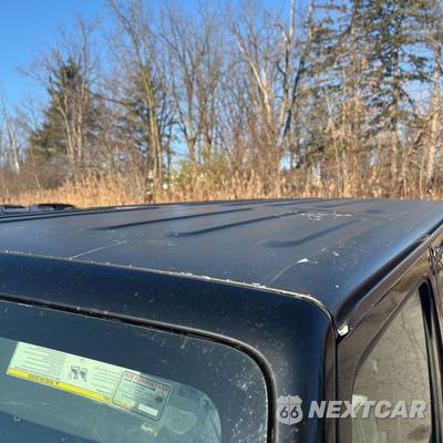 2013 Jeep Wrangler Unlimited Sahara - zdjęcie 16 z 57 - miniatura