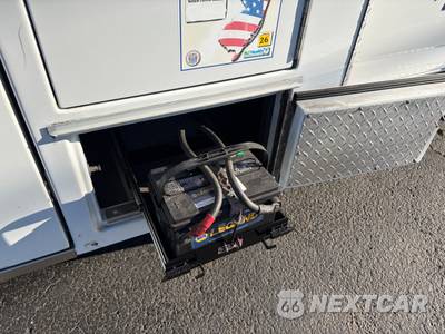 2015 Chevrolet Express 4500 Cutaway 2SD DRW - zdjęcie 29 z 97 - miniatura