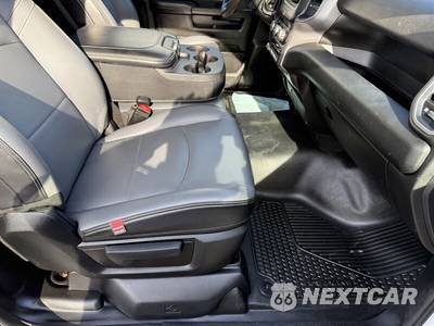 2019 Ram 3500 Cab Chassis Tradesman Regular Cab DRW - zdjęcie 11 z 40 - miniatura