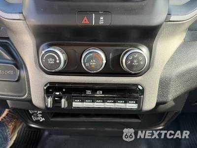 2019 Ram 3500 Cab Chassis Tradesman Regular Cab DRW - zdjęcie 34 z 40 - miniatura