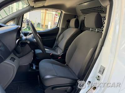 2021 Nissan NV200 Compact Cargo SV 115.2" WB - zdjęcie 14 z 31 - miniatura