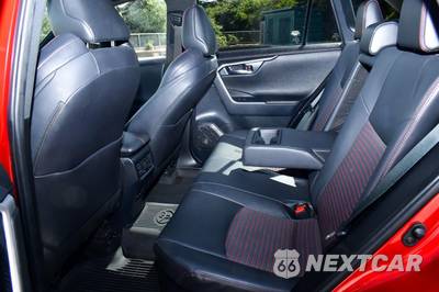 2022 Toyota RAV4 Prime XSE - zdjęcie 17 z 33 - miniatura