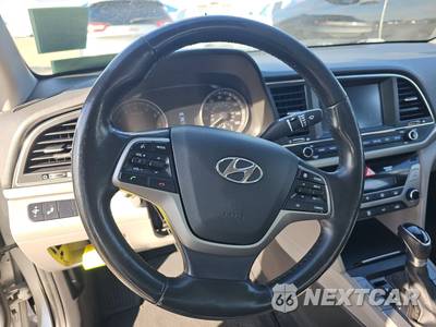 2018 Hyundai Elantra Value Edition Sedan - zdjęcie 10 z 18 - miniatura