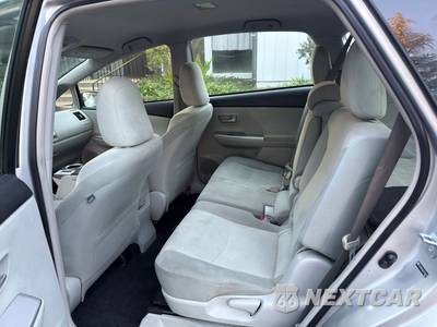 2012 Toyota Prius v Three - zdjęcie 8 z 12 - miniatura