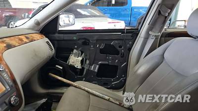 2007 Cadillac DTS Luxury II 1SD - zdjęcie 28 z 43 - miniatura