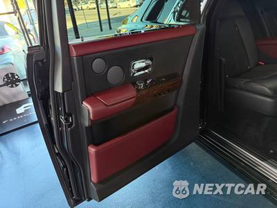 2019 Rolls-Royce Phantom - zdjęcie 30 z 48 - miniatura