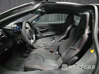 2025 McLaren 750S Coupe - zdjęcie 7 z 16 - miniatura