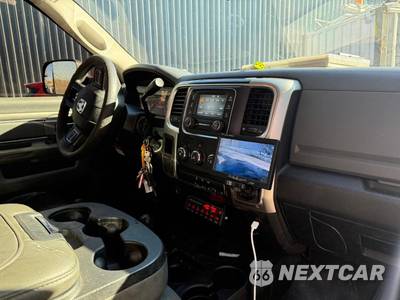 2017 Ram 4500 Cab Chassis SLT Regular Cab DRW - zdjęcie 15 z 18 - miniatura