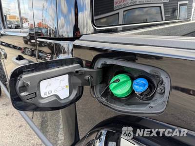 2021 Jeep Gladiator Rubicon Crew Cab Short Bed - zdjęcie 44 z 76 - miniatura