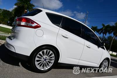 2017 Ford C-MAX Hybrid SE - zdjęcie 4 z 52 - miniatura