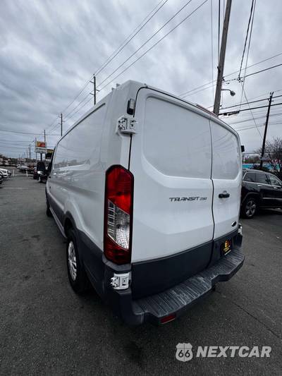2018 Ford Transit 250 Cargo Van w/RH Swing-Out Doors Low Roof 129.9" WB - zdjęcie 46 z 50 - miniatura