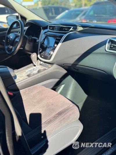 2017.5 Nissan Murano S - zdjęcie 45 z 49 - miniatura