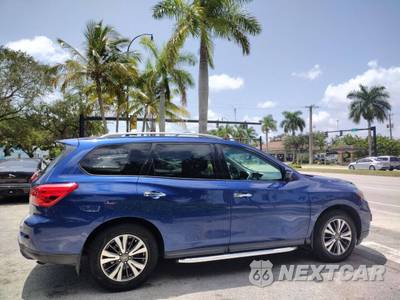 2017 Nissan Pathfinder SL - zdjęcie 10 z 50 - miniatura