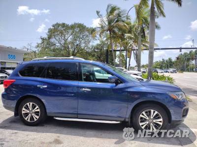 2017 Nissan Pathfinder SL - zdjęcie 11 z 50 - miniatura