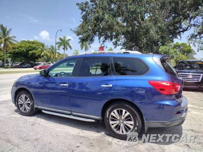 2017 Nissan Pathfinder SL - zdjęcie 6 z 50 - miniatura